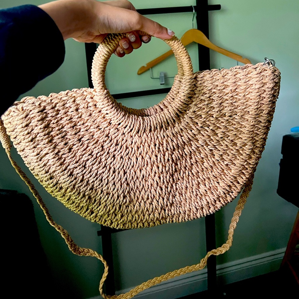 Woven Half-moon straw bag